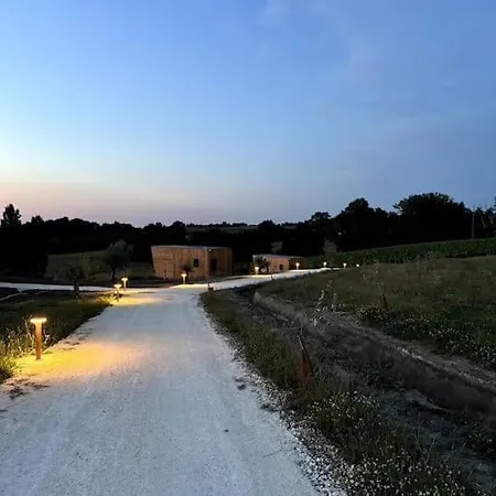 'calcaire' Vineyard Cabin At Chateau Puynard *